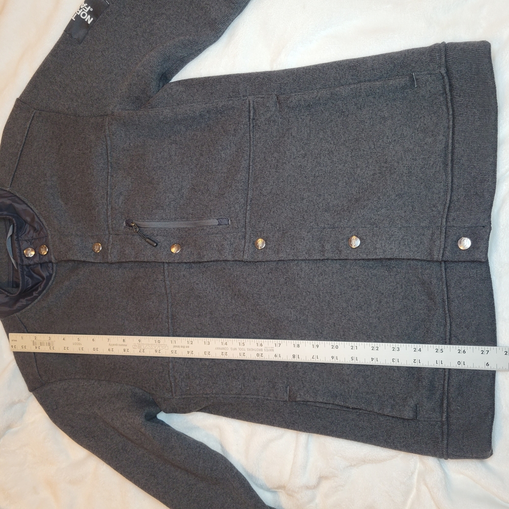 The North Face Men's Gray Jacket - Picture 15 of 16
